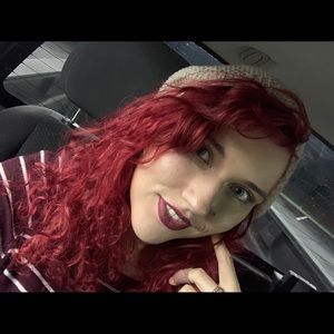 Meet your Posher, Lacey